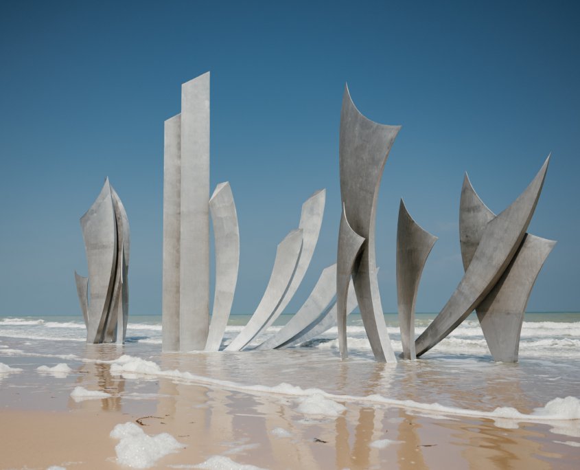 France Trip Secrets - Omaha Beach D-Day Landings Normandy - © Marie-Anaïs Thierry - Normandie Tourisme